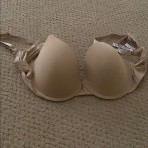VS 34D nude bra